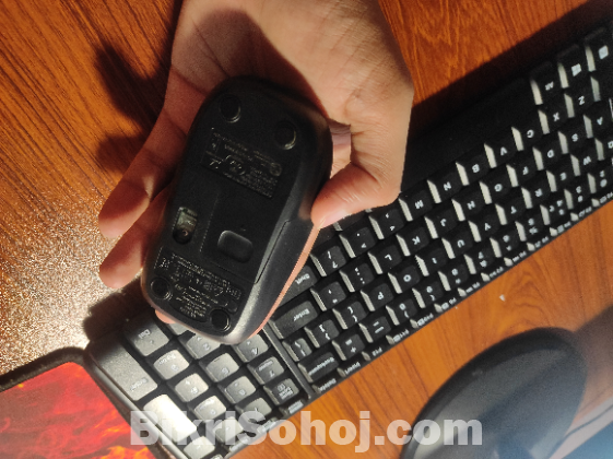 Logitech mk220  wireless keyboard and mouse combo